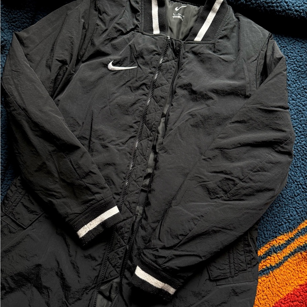 Nike WOMEN'S DUGOUT REPEL INSULATED JACKET